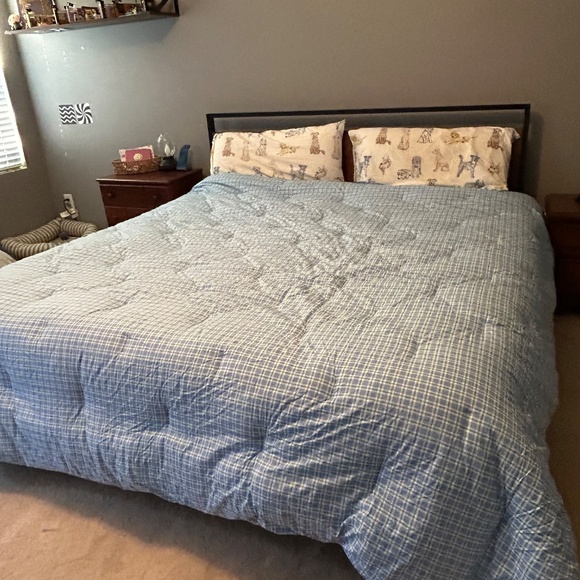 The Company Store King Comforter, Sunshine and Blooms blue/green plaid,new - Picture 4 of 7
